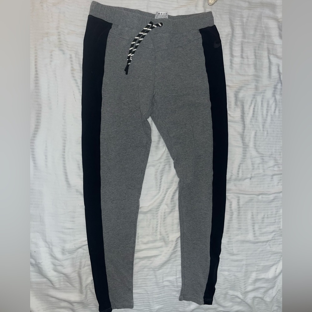 Nike jogger sweatpants